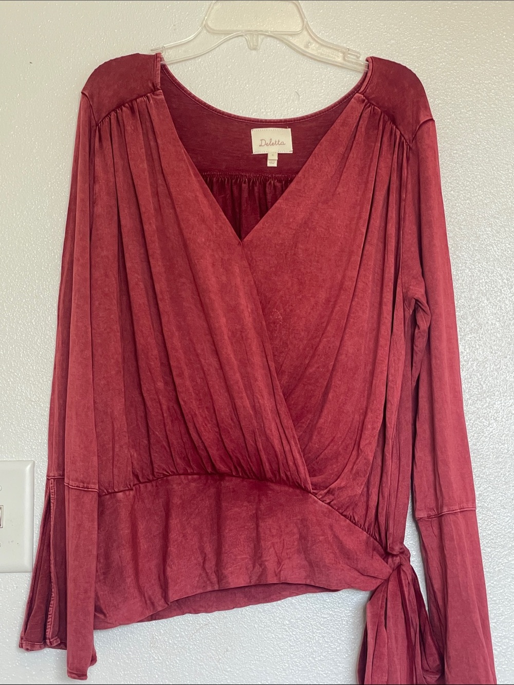 Deletta Long Sleeve Surplice Tie-Waist Top in Deep Wine